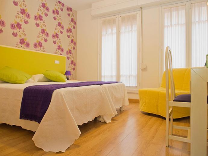 Balenax Pension Gijón Buitenkant foto